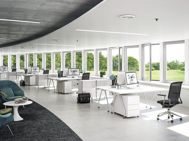 Aluminiumfenster in einem modernen Bürogebäude